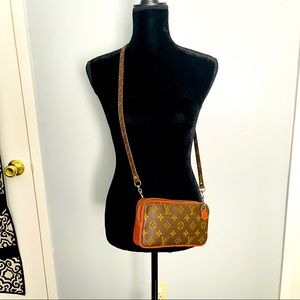 Auth. Vintage Louis Vuitton Marley Bandouliere Bag